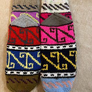 HAND KNITTED SOCKS Christmas Gift For Loved Ones Warm Soft Hand-Made Super Cool